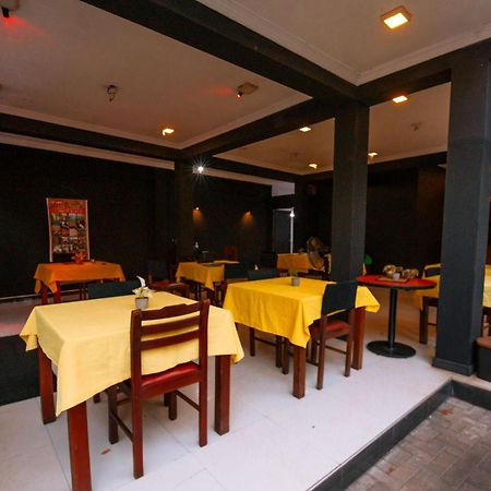 The Panorama Negombo Hotel Екстериор снимка