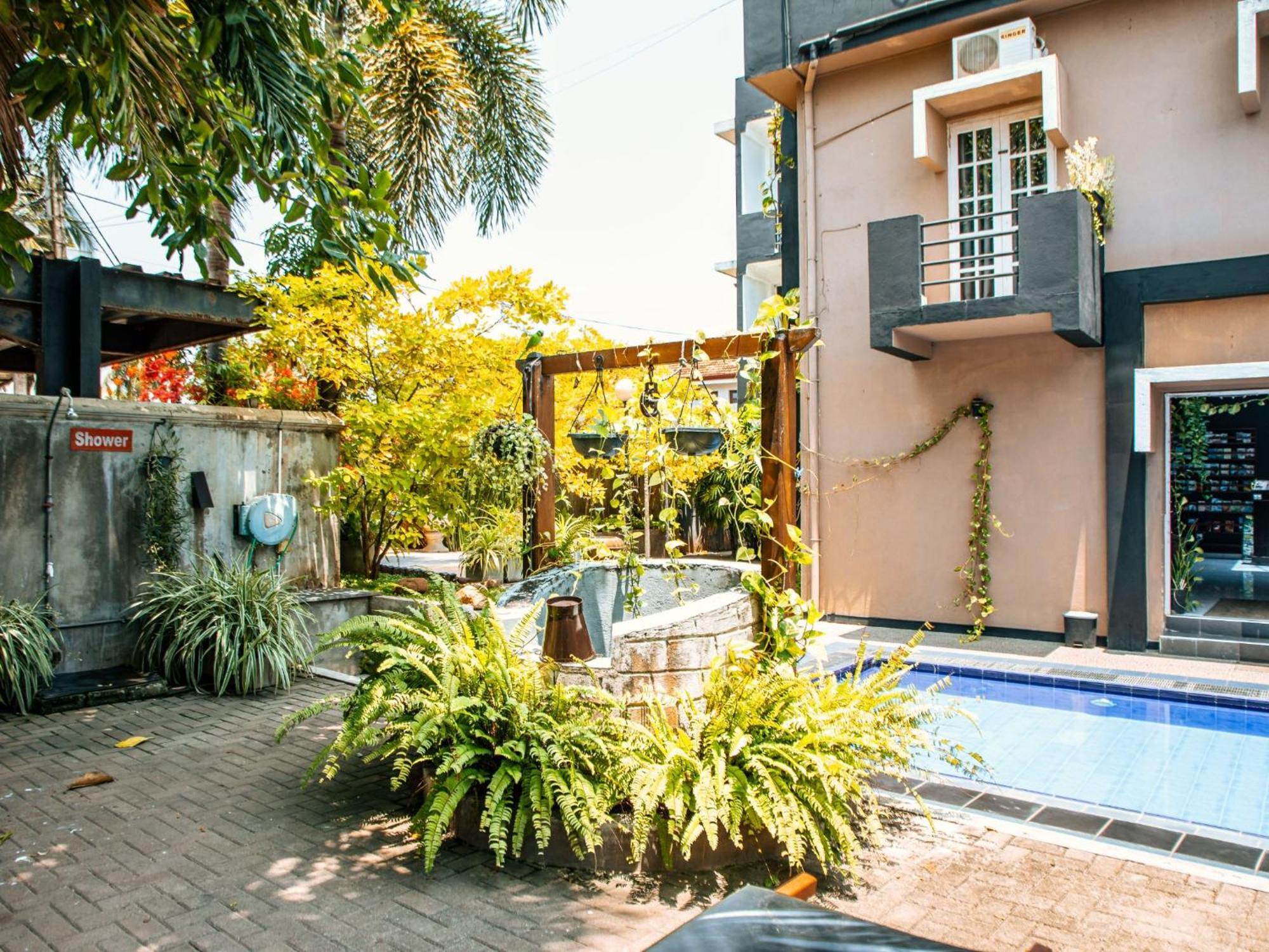 The Panorama Negombo Hotel Екстериор снимка