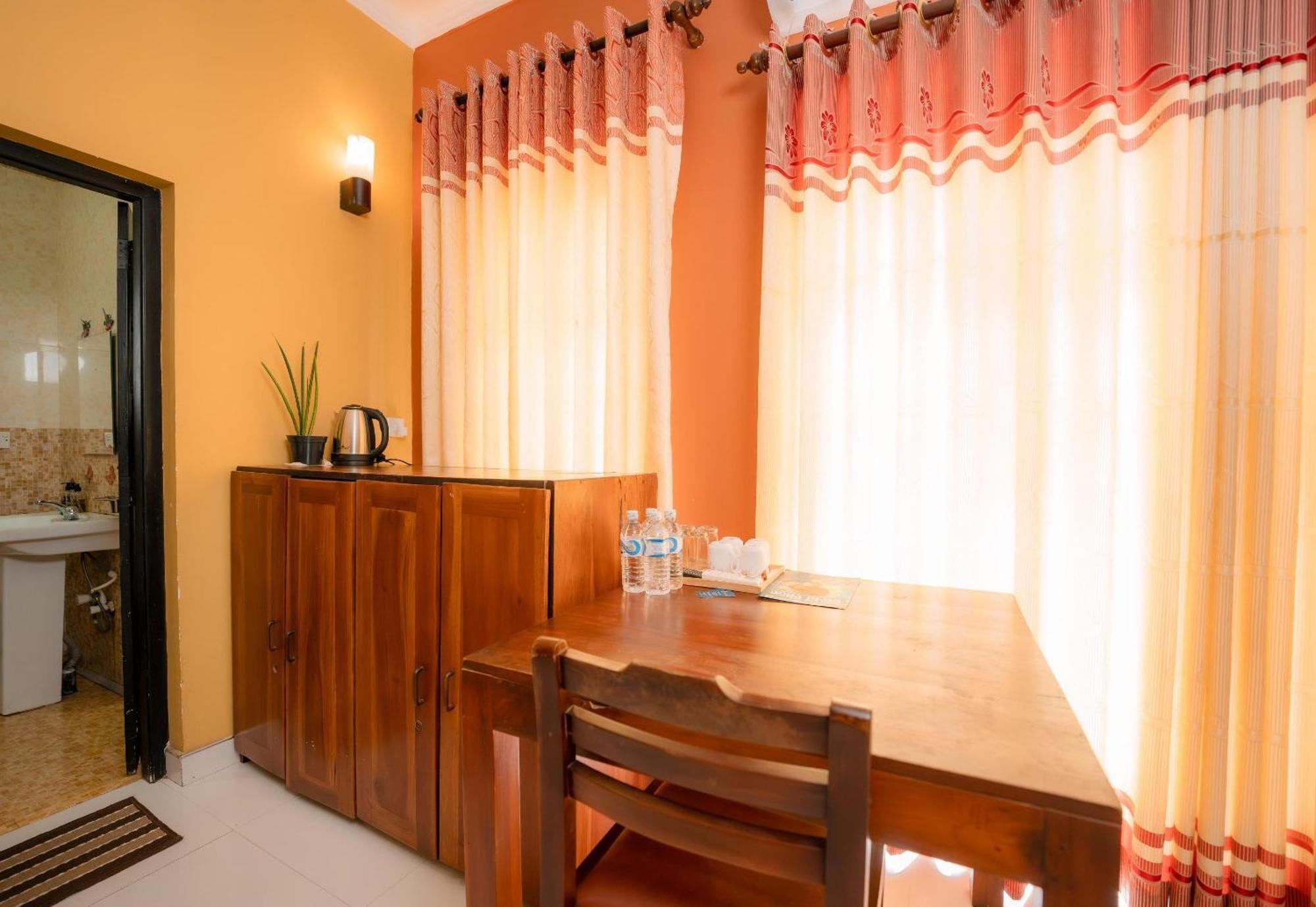 The Panorama Negombo Hotel Екстериор снимка